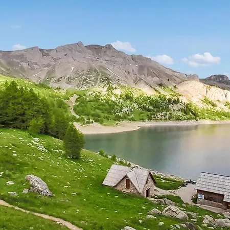 Holiday home Amazing In *