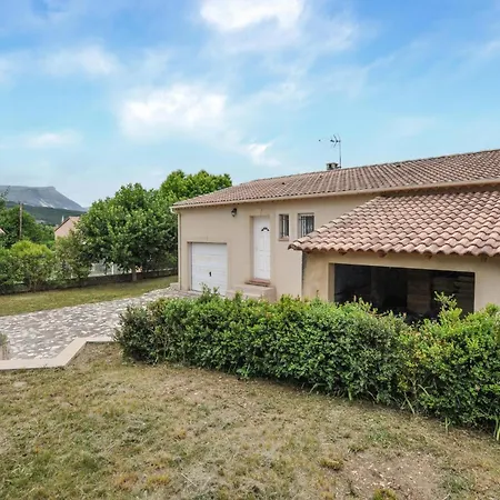 Stunning In Saint-André-les-Alpes