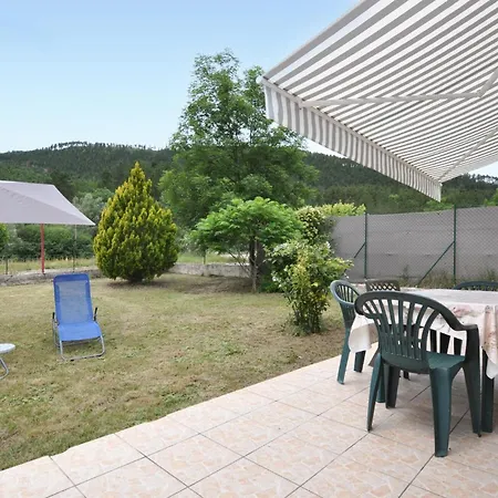 Hébergement de vacances 3 Bedroom Stunning Home In Saint-Andre-Les-Alpes Saint-André-les-Alpes