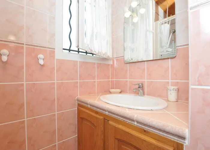 בית נופש Amazing In Saint-André-les-Alpes